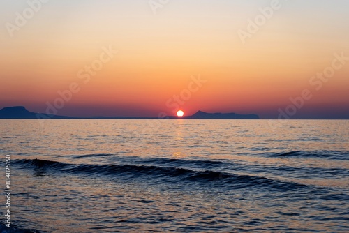 Traumhafter Sonnenuntergang am Meer