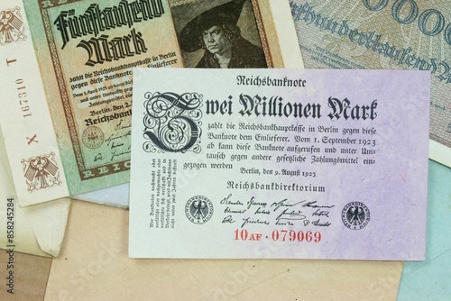 Vintage German banknotes from the Weimar Republic era, including a Zwei Millionen Mark note from 192