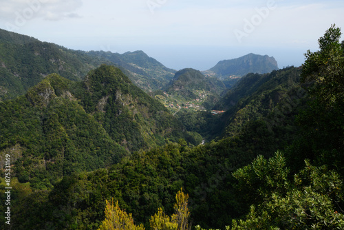 view of the mountains from the Balcoes viewpoint (Madeira, Ribeiro Frio, Portugal)