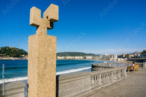 Tribute to Fleming, Eduardo Chillida 1990, Ondarreta promenade, San Sebastian, Concha Bay, Guipuzcoa, Basque Country