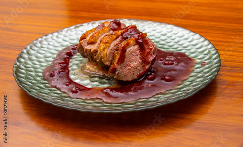 pieczona pierś z kaczki, roast duck breast