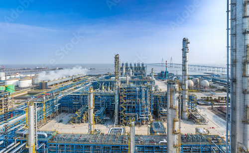 Oil refinery, chemical plant industrial buildings and equipment