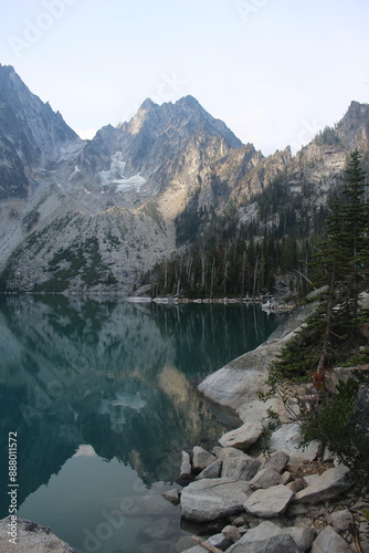 Colchuck Lake Leavenworth Washington Hike Enchantments 