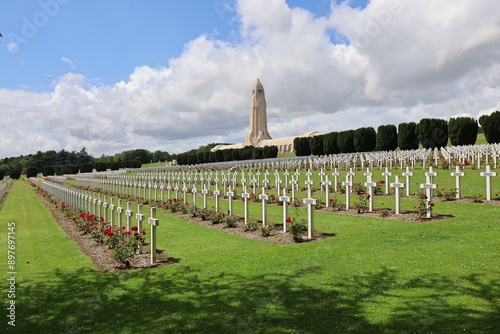 Le cimetière militaire de Douaumont, des soldats tués à la bataille de Verdun, Fleury devant Douaumont, département de la Meuse, France