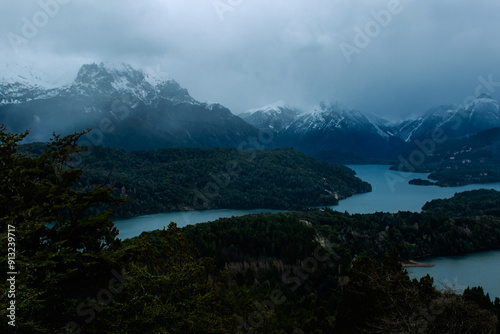 Paraiso Montañoso: Belleza Natural en su Máxima Expresión