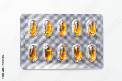 Oil filled blister pack capsules, softgel of food supplements, fish oil, omega 3, vitamin DHA