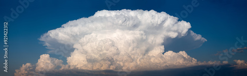 a thundercloud (cumulonimbus) formed into an anvil