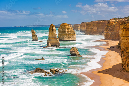 The Twelve Apostles, Port Campbell National Park, Great Ocean Road, Victoria, Australia