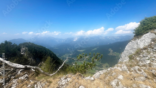 Tolsti vrh, 1715 m Kamniško Savinjske Alpe Slovenia Peak Hiking