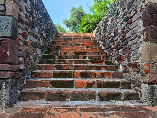 escalera de piedra