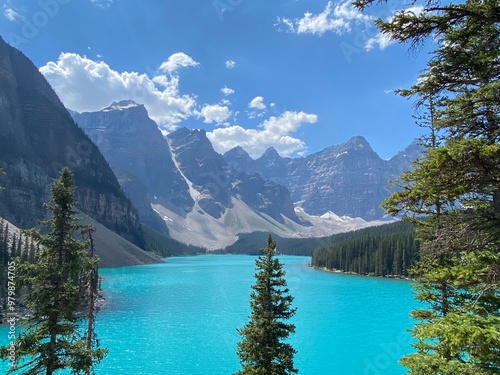 lake louise banff national park