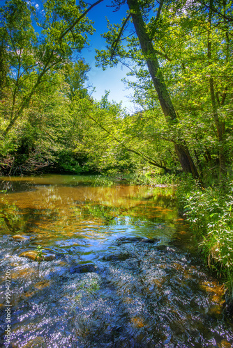 La Rivière de l'Orbieu en Occitanie française. Elle prend sa source dans les Corbières audoises.