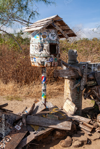 post office barrel galapagos islands