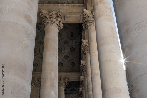 The Royal Exchange, London, England, UK, columns