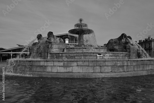 Fontaine parc de la Villette Paris