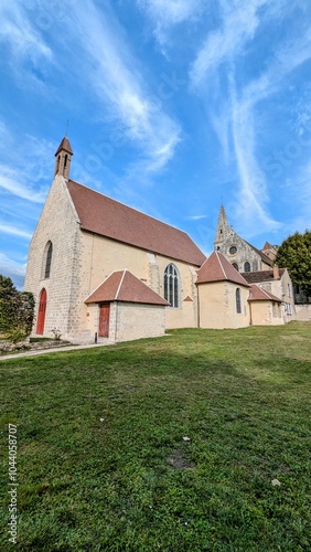 FERRIERES-EN-GATINAIS (Loiret)