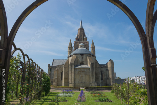 Façade arrière église Notre Dame à Calais