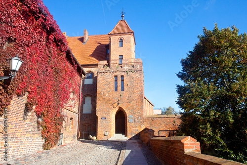 Dwór mieszczański, późnogotycki budynek zbudowany po 1484 roku, Toruń, Polska. Burgher Manor in Torun, Poland 