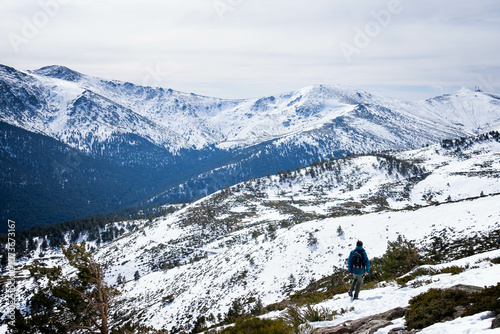 La Bola del Mundo o alto de las Guarramillas es una montaña de la sierra de Guadarrama, en el sistema Central de la península ibérica. Se ubica en la Comunidad de Madrid.