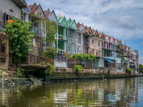 ballade en bateau sur le fleuve Chao Phraya à Bangkok en Thaïlande