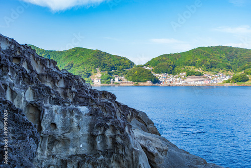 鬼ヶ城から望む熊野の海と山